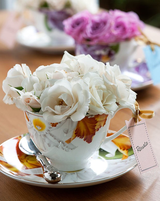 12 TRUQUES SIMPLES PARA TER FLORES LINDAS EM CASA